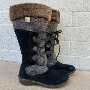 UGG // Torrey Boot - Size 8